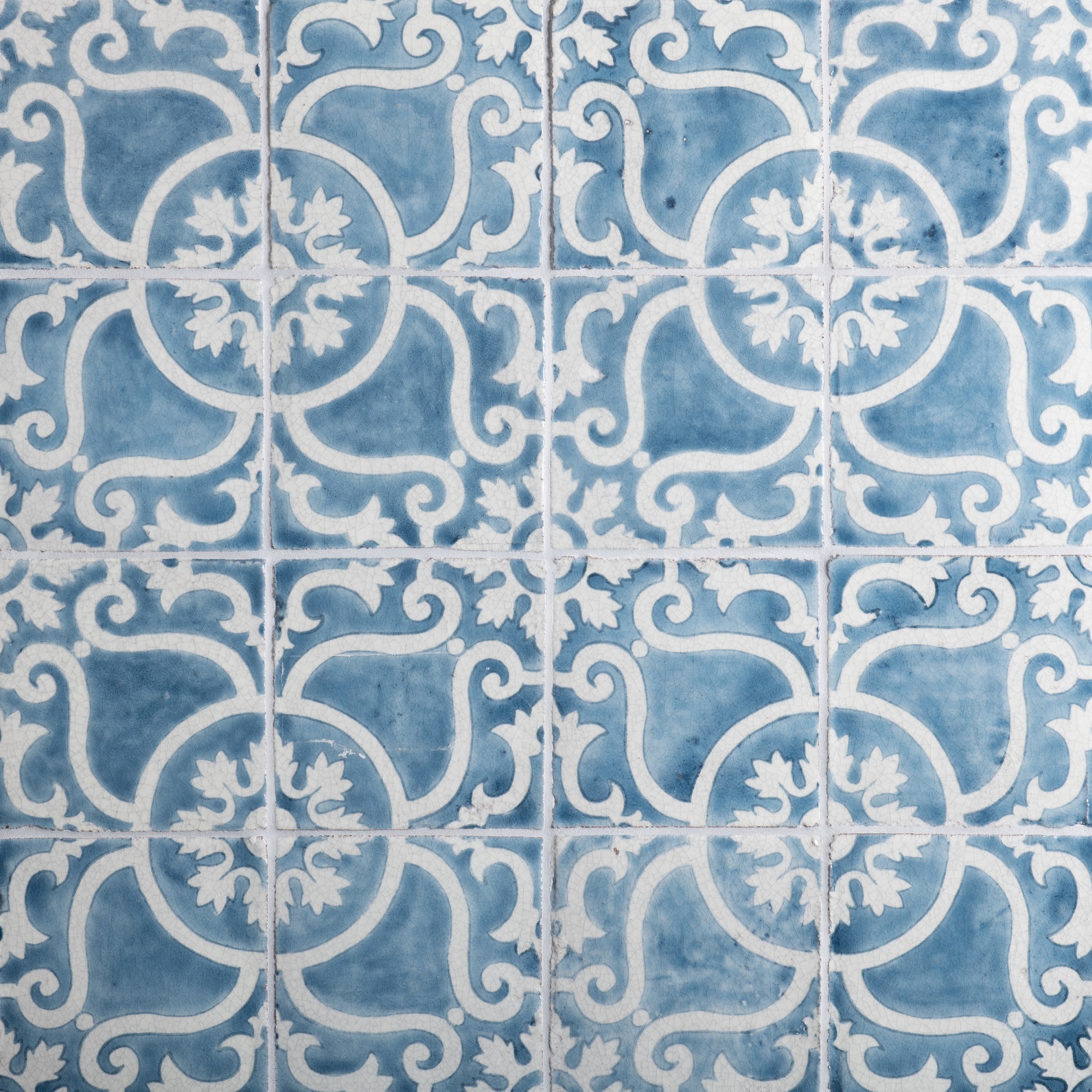 Majolica 6 X 6 Lisbon Atlantica Antique Gloss Crackle