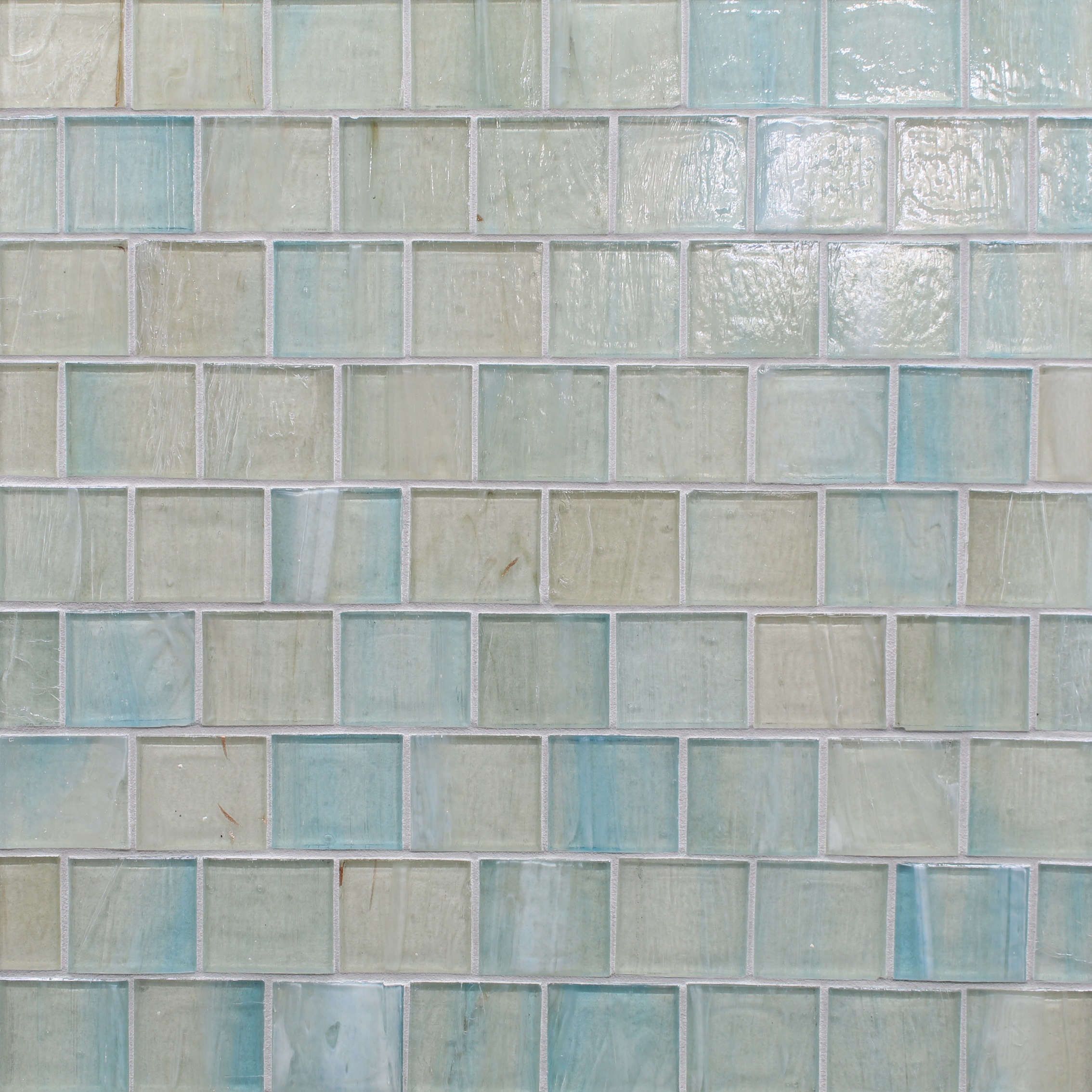 Shoreline 1-3/4 X 2 Mosaic Bahama Pearl