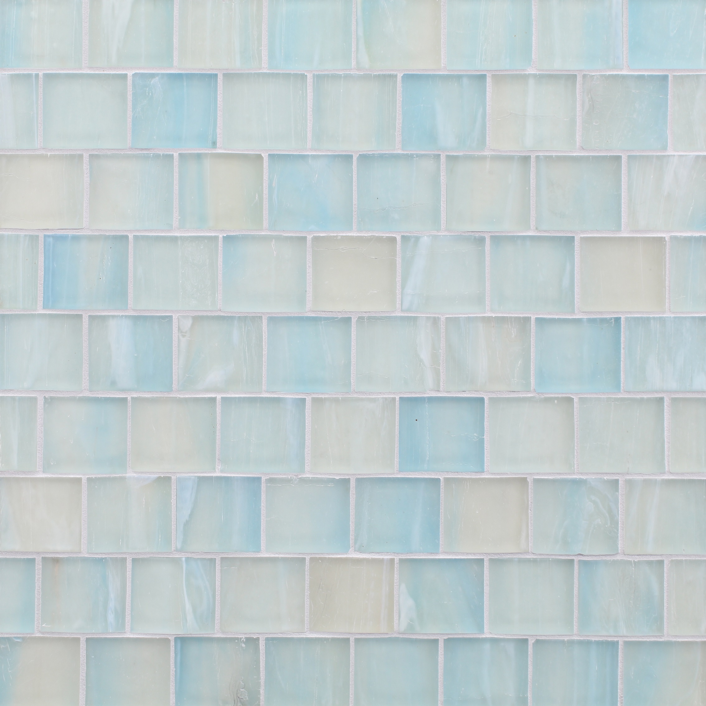 Shoreline 1-3/4 X 2 Mosaic Bahama Silk