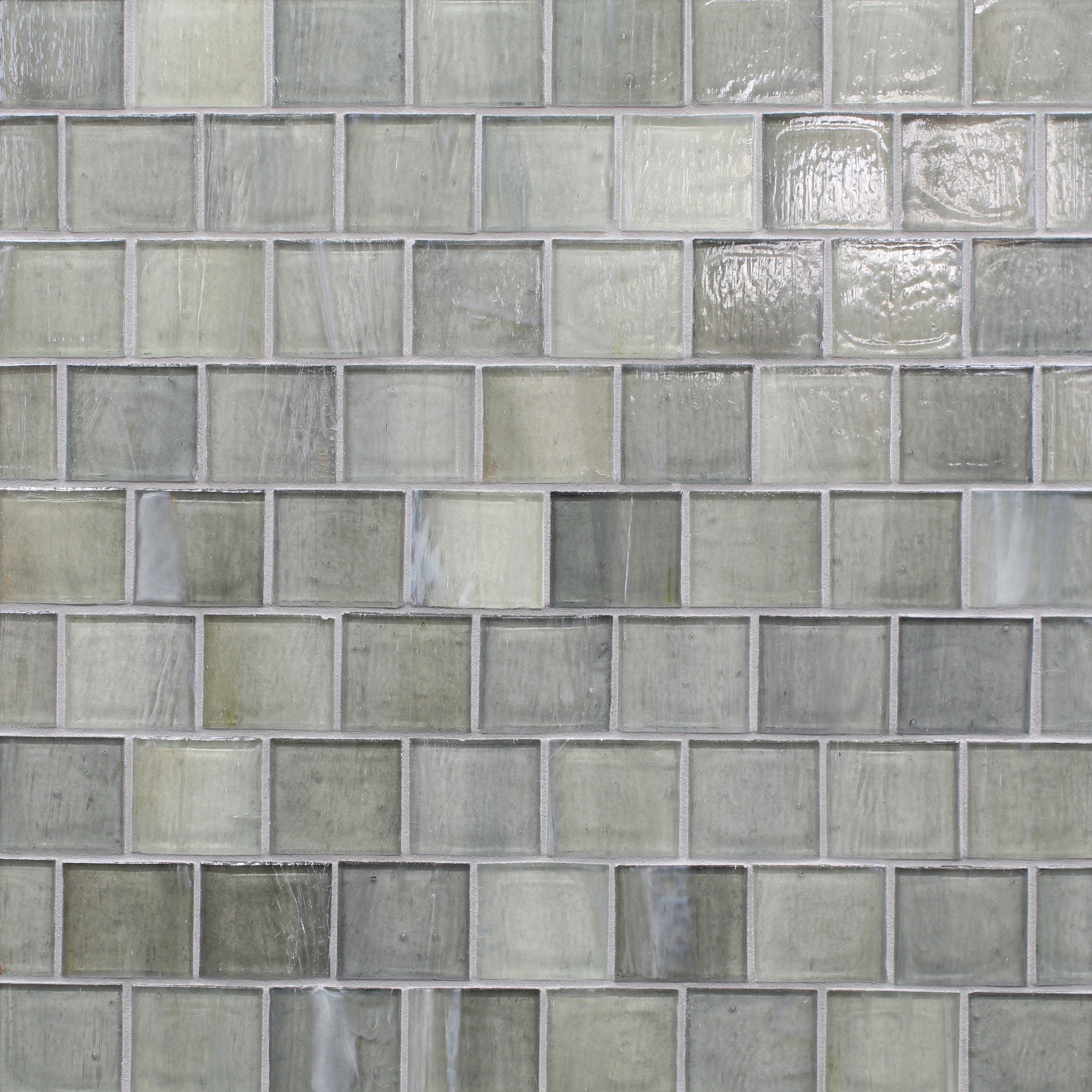 Shoreline 1-3/4 X 2 Mosaic Gullwing Pearl